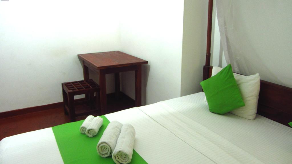 Ocean Voyage Hotell Tangalle Eksteriør bilde