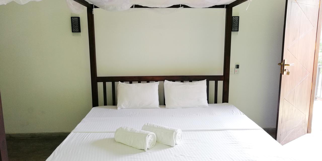 Ocean Voyage Hotell Tangalle Eksteriør bilde