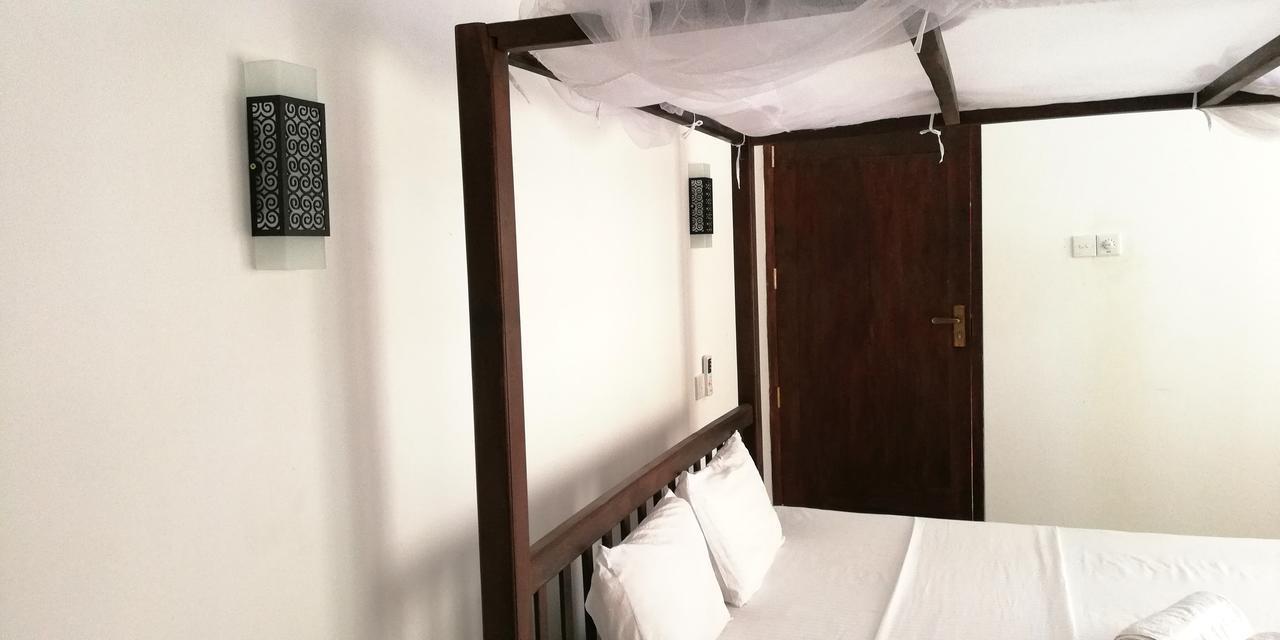 Ocean Voyage Hotell Tangalle Eksteriør bilde