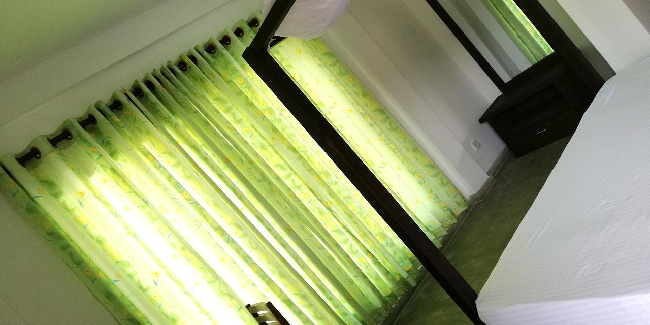 Ocean Voyage Hotell Tangalle Eksteriør bilde