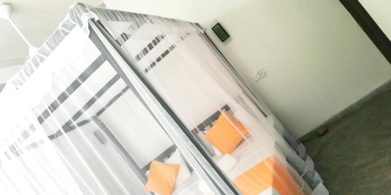 Ocean Voyage Hotell Tangalle Eksteriør bilde